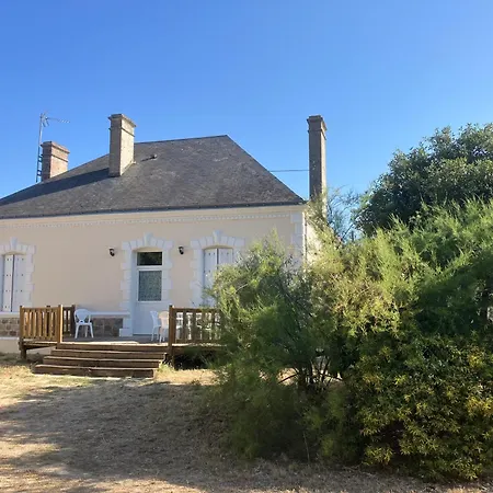 Maison Fleur Des Pins بيت للعطل *